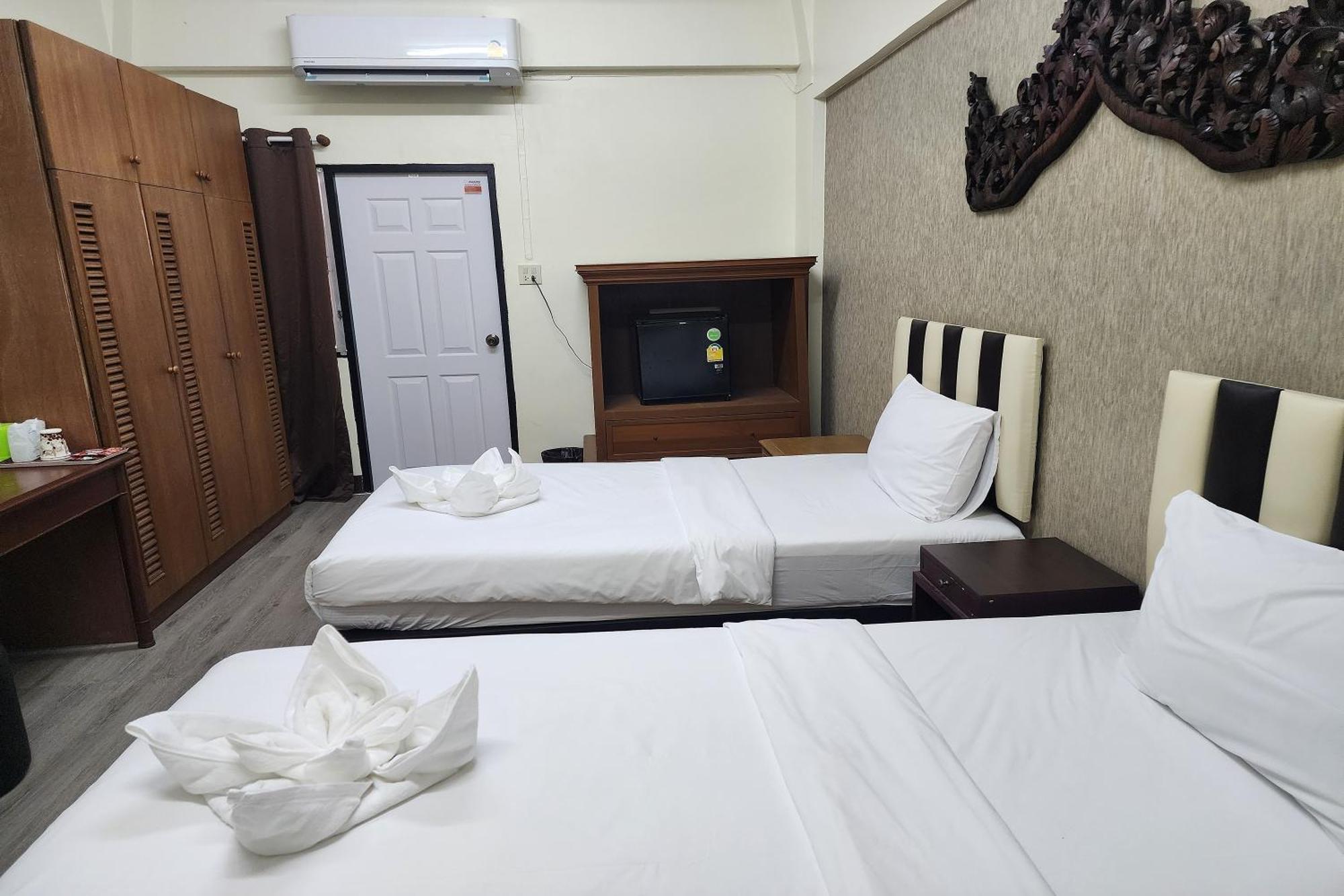 Kim Hotel At Bangplong Ban Bang Prong المظهر الخارجي الصورة